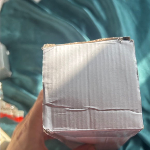 New York Themed Insulated Water Bottle. Prefect for the holidays.The best of NYC - Picture 15 of 16